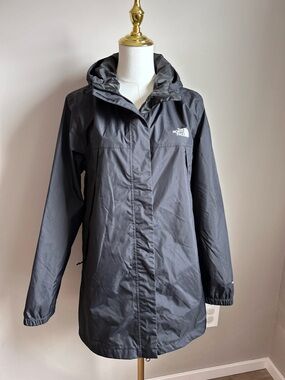 The North Face spring Black Hooded Rain windbreaker Jacket outdoorsy adventure
